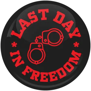 &Kappa;&omicron;&nu;&kappa;ά&rho;&delta;&alpha; &gamma;&alpha;&mu;&pi;&rho;&omicron;ύ Last Day of Freedom