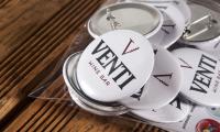 Κονκάρδες προσωπικού Venti Wine Bar