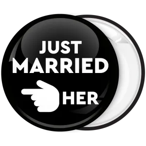 &Kappa;&omicron;&nu;&kappa;ά&rho;&delta;&alpha; &gamma;&iota;&alpha; bachelor &gamma;&alpha;&mu;&pi;&rho;&omicron;ύ Just Married Her