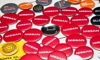 Διαφημιστικές κονκάρδες Nissan
