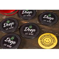 Κονκάρδες προσωπικού Drop Cafe