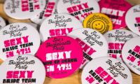 Κονκάρδες Bachelorette party Sexy Bride Team 