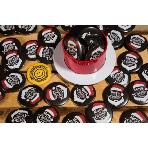 &Kappa;&omicron;&nu;&kappa;ά&rho;&delta;&alpha; Merry Christmas everyone Santa