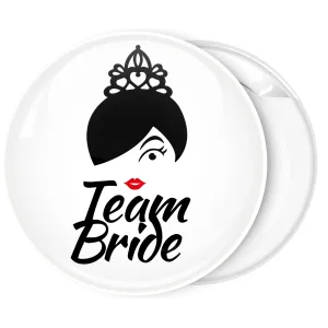 K&omicron;&nu;&kappa;ά&rho;&delta;&alpha; Team Bride kiss