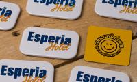 Κονκάρδες προσωπικού Esperia Hotel