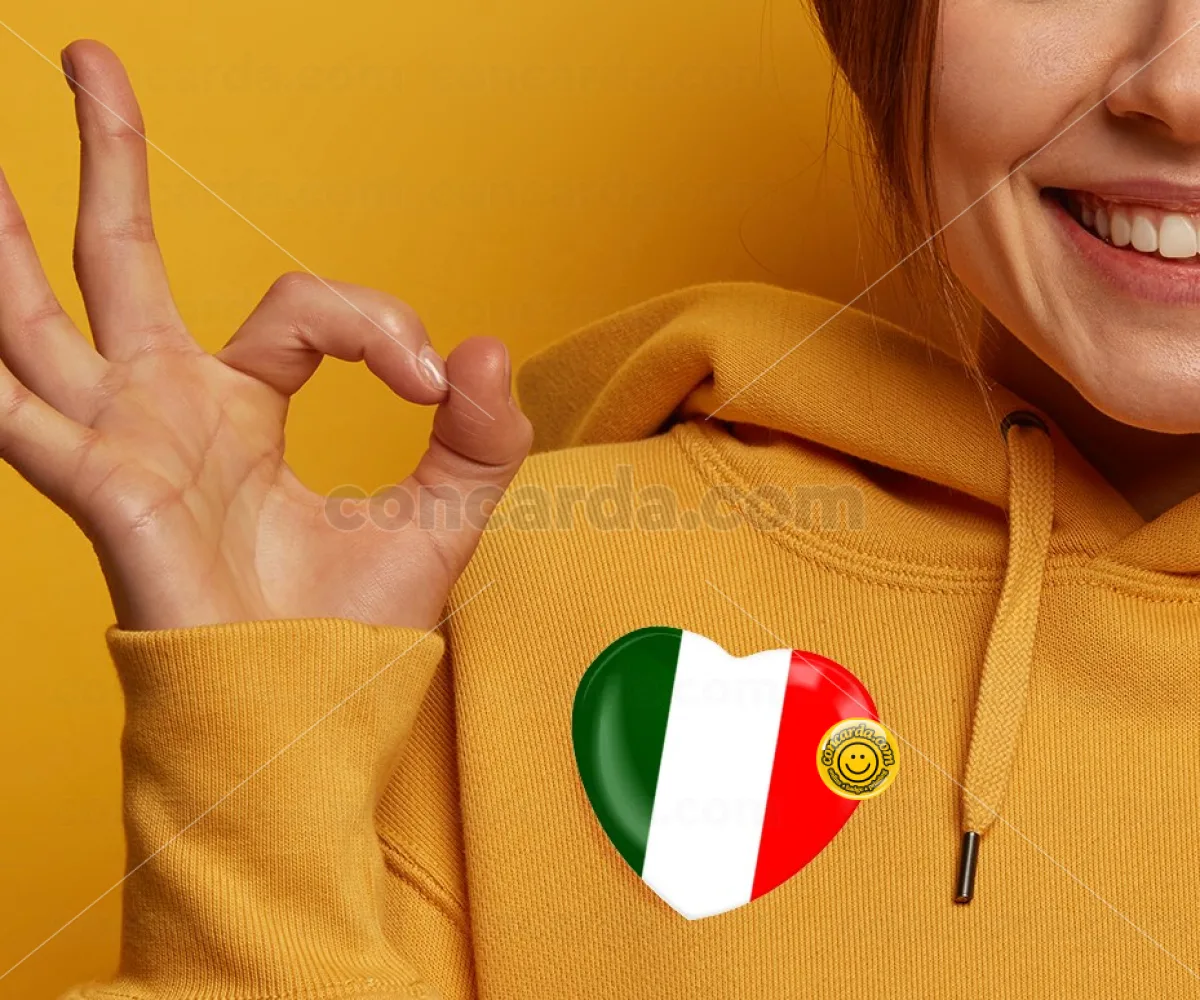 Italy flag — Κονκάρδα Καρδιά 57mm