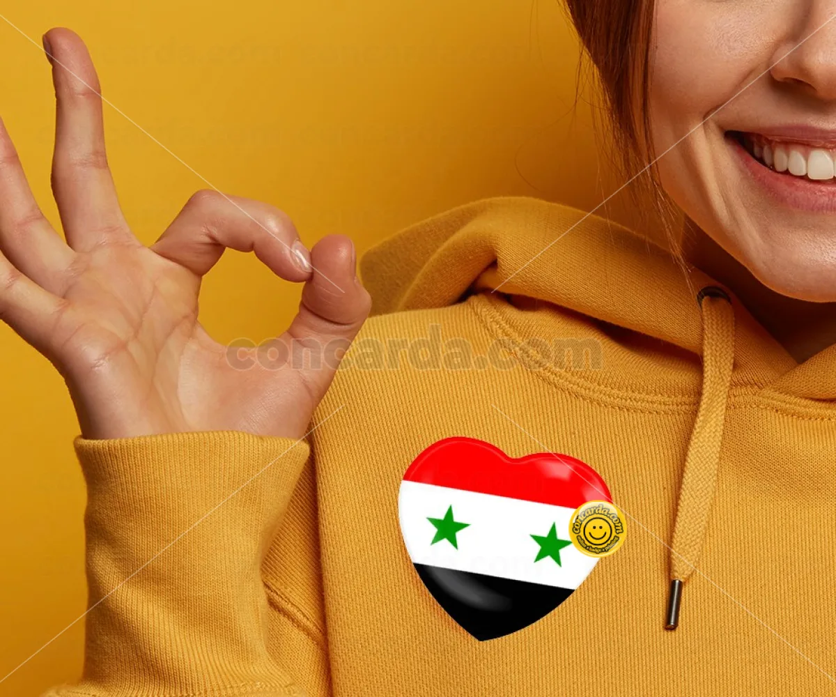 Syria flag — Κονκάρδα Καρδιά 57mm
