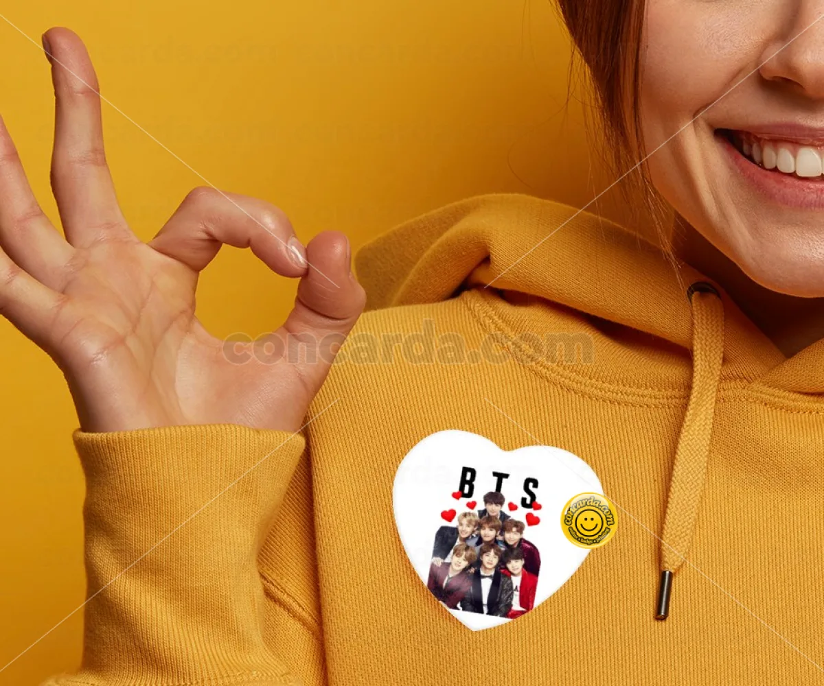 BTS hearts — Κονκάρδα Καρδιά 57mm
