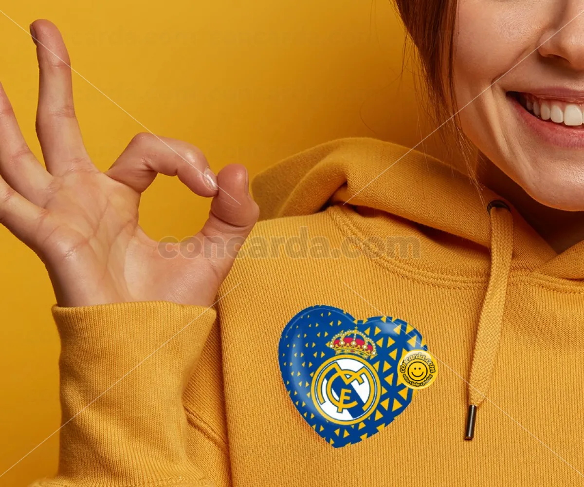 Real Madrid CF — Κονκάρδα Καρδιά 57mm
