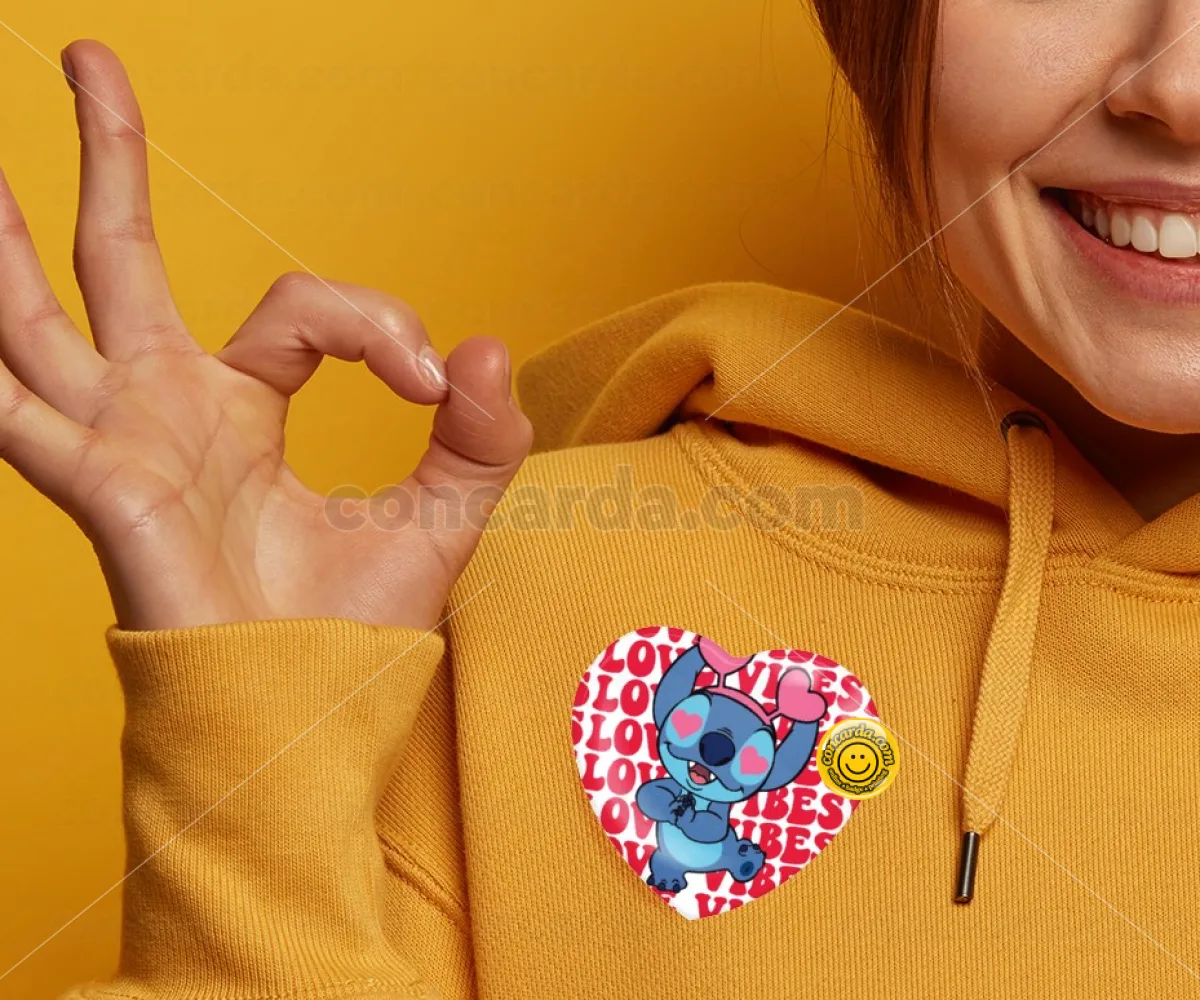 Lilo &amp; Stitch Love vibes — Κονκάρδα Καρδιά 57mm