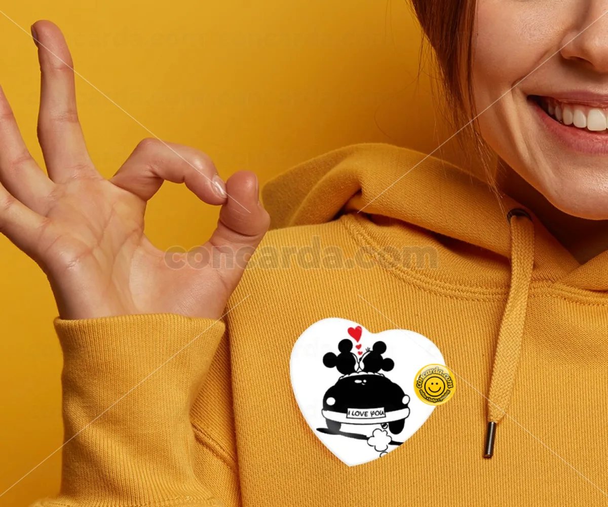 Love Car — Κονκάρδα Καρδιά 57mm