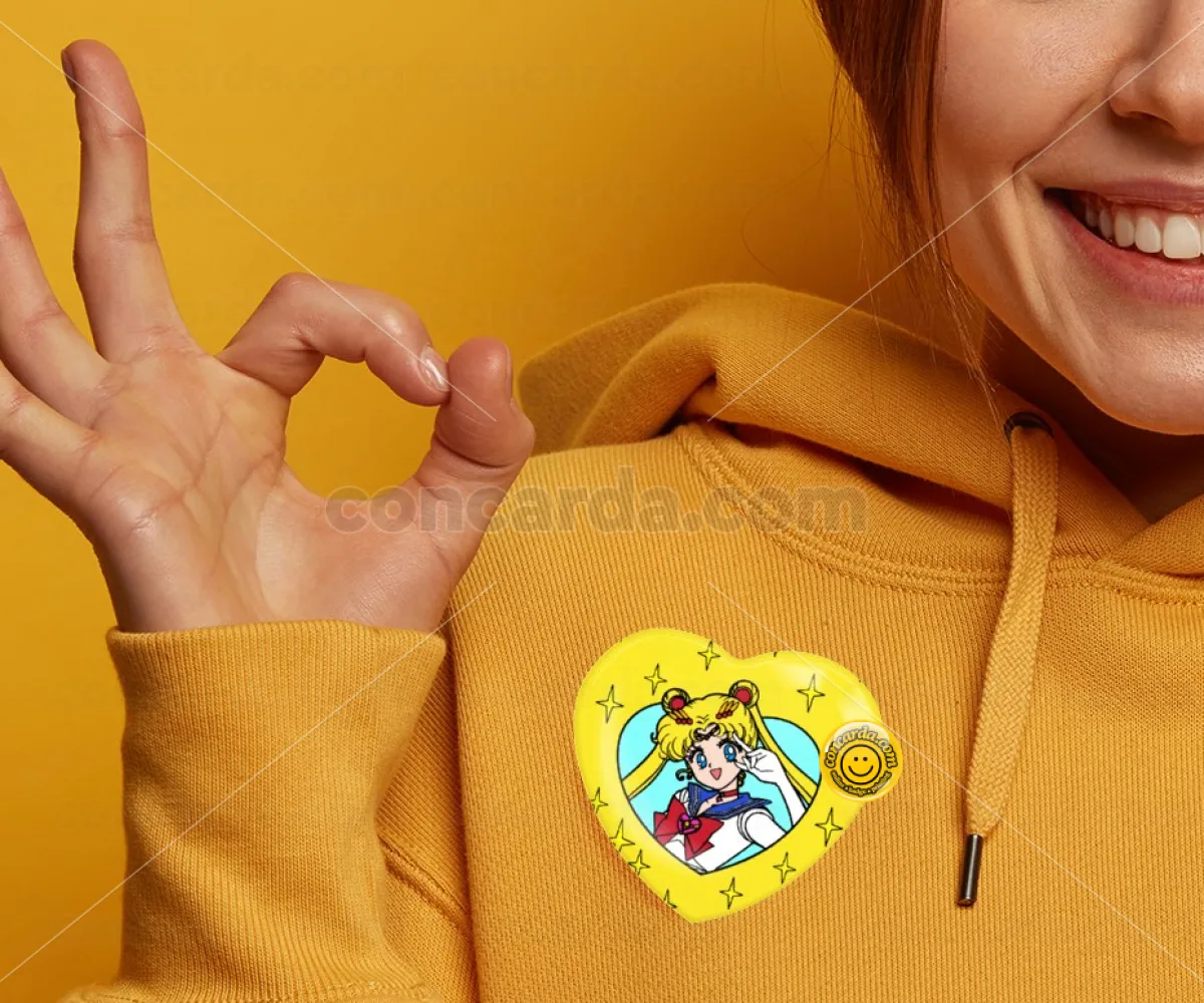 Sailor Moon star — Κονκάρδα Καρδιά 57mm