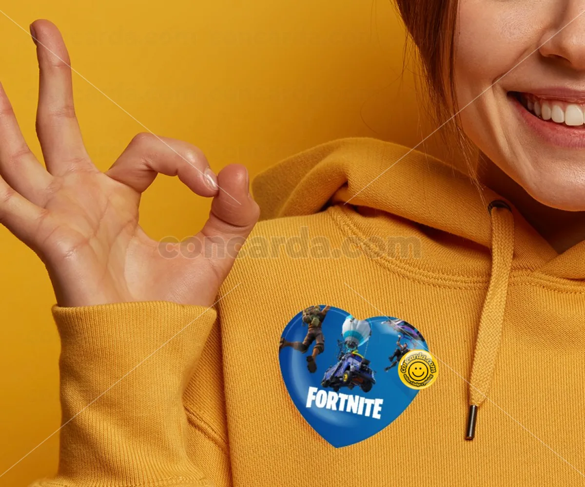 Fortnite Bus — Κονκάρδα Καρδιά 57mm