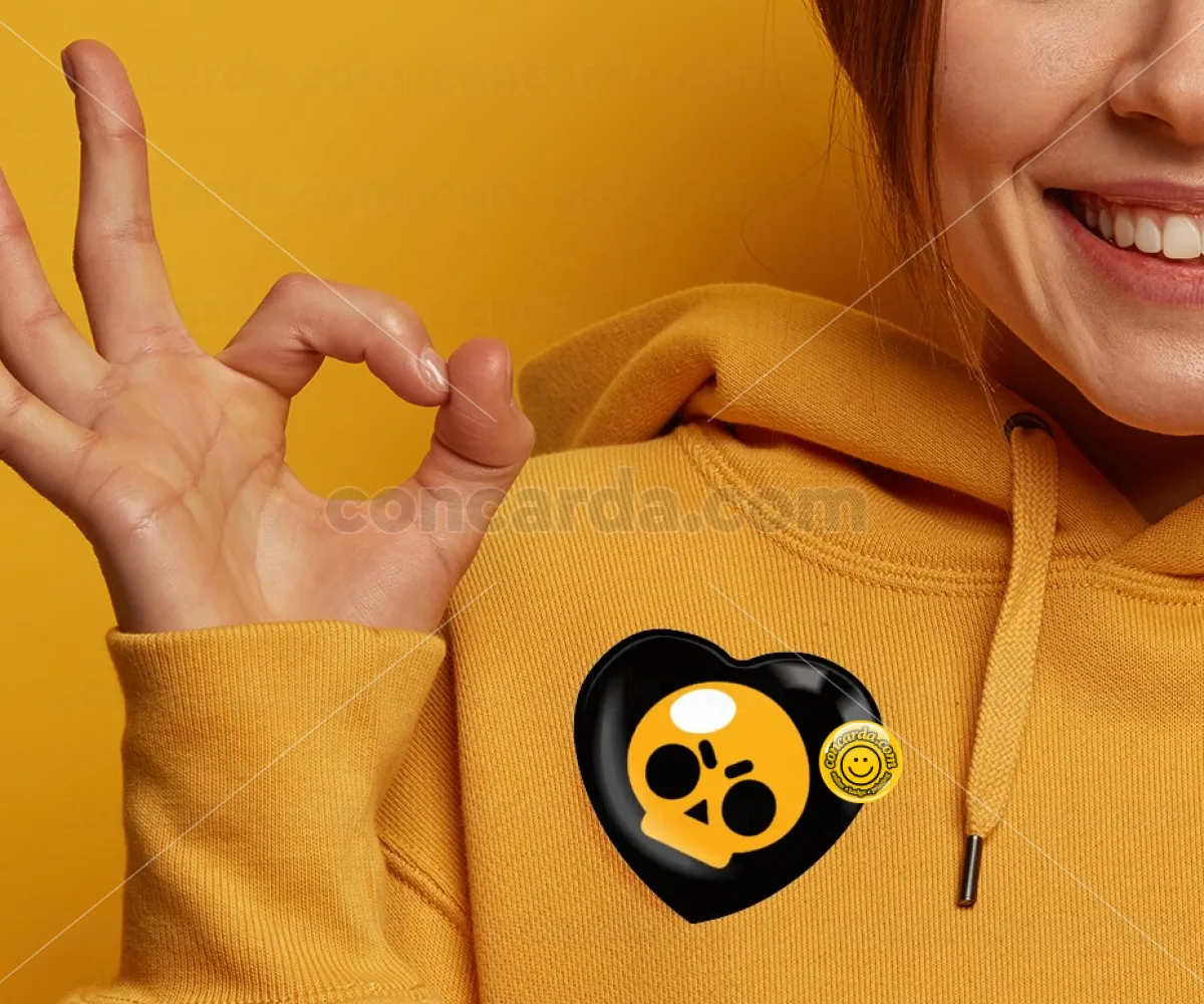 Brawl Stars Skull — Κονκάρδα Καρδιά 57mm