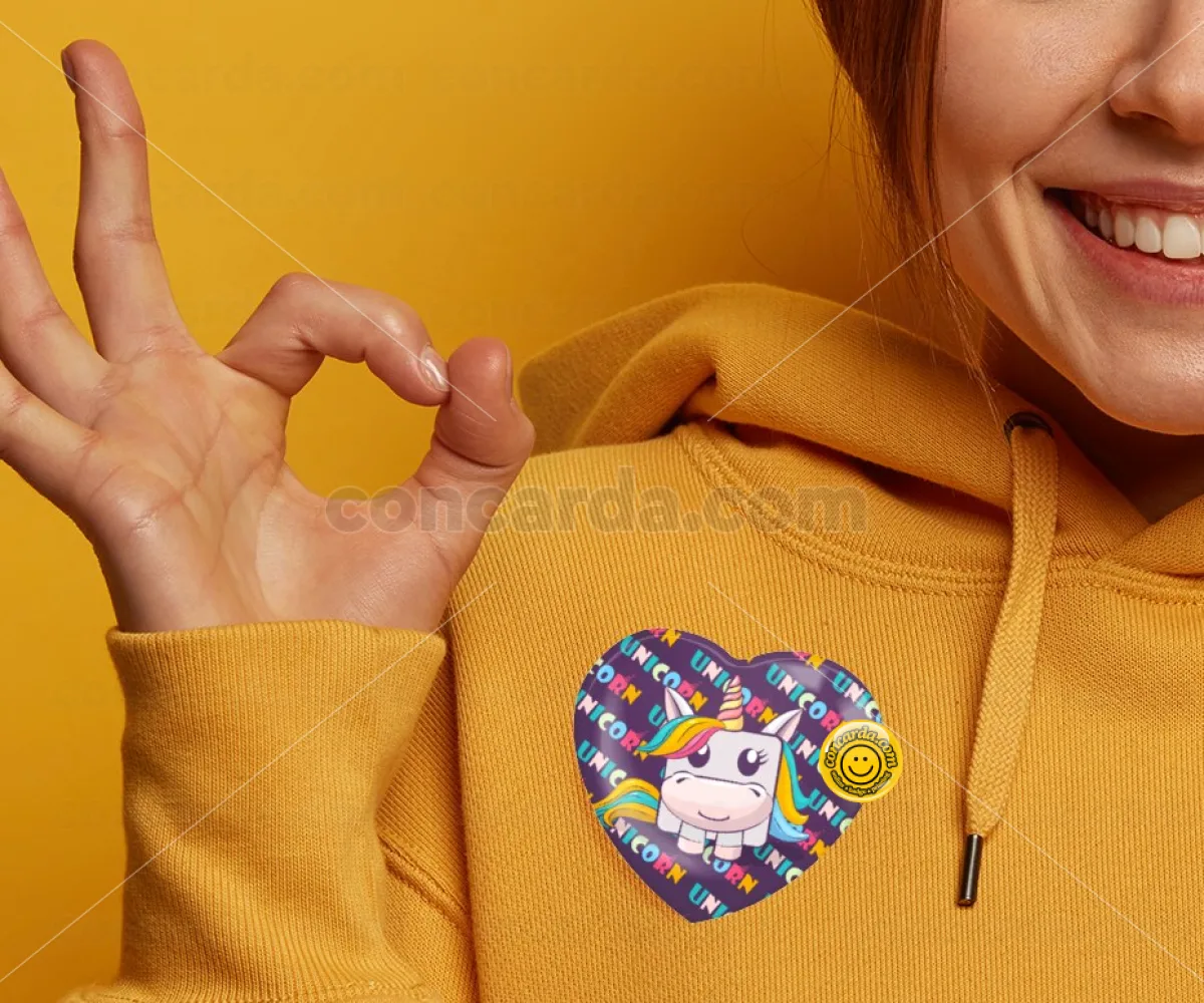 Unicorns cube — Κονκάρδα Καρδιά 57mm