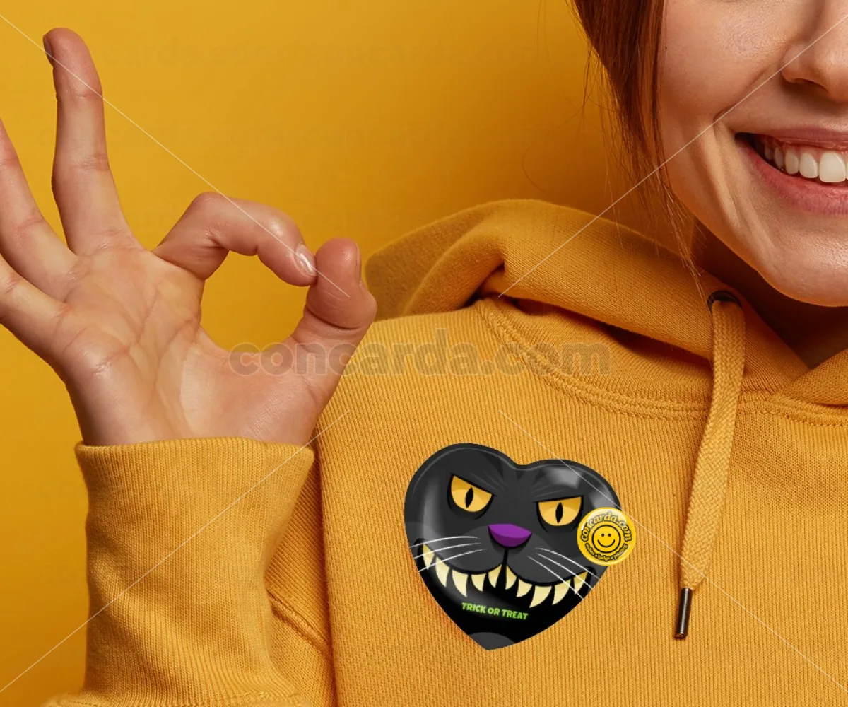 Halloween trick or treat Cat — Κονκάρδα Καρδιά 57mm