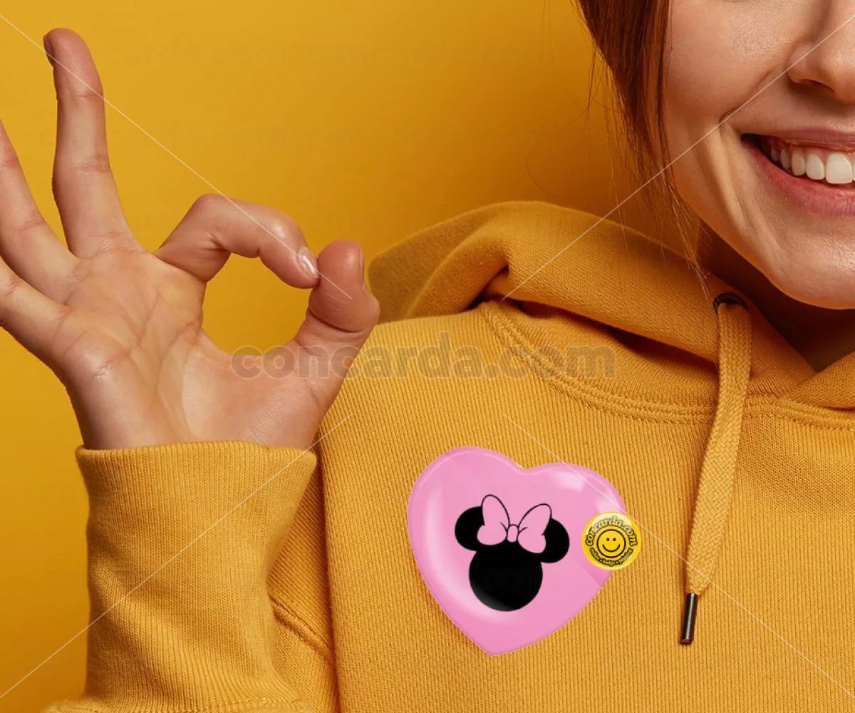 mouse girl — Κονκάρδα Καρδιά 57mm